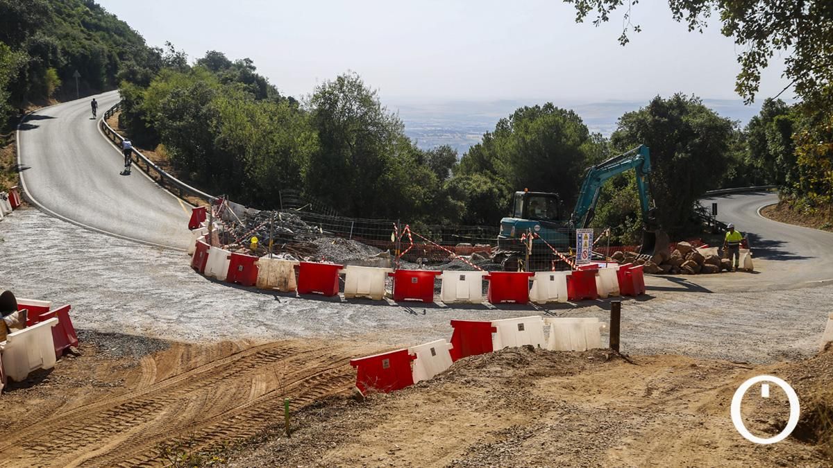 Construcción de la pasarela y el paso subterráneo del Cinturón Verde