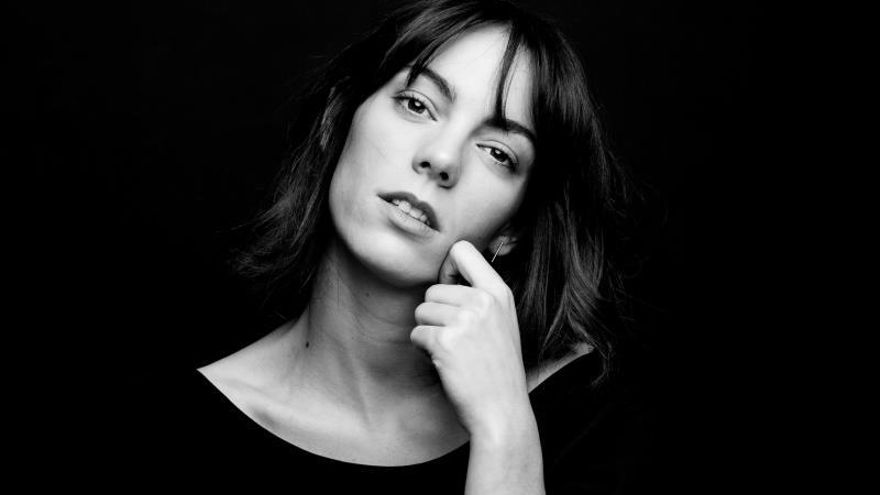 "Estoy esperando el día en que podamos dejar de celebrar que los personajes femeninos sean reales y normales"