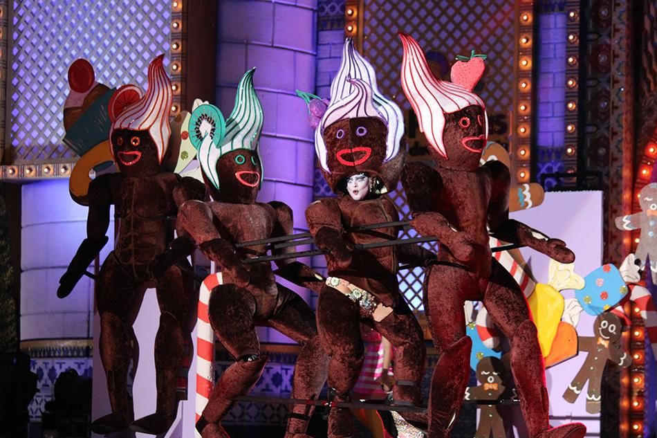 Drag Vulcano con un diseño hecho por sí mismo. (Cirenia Vico)