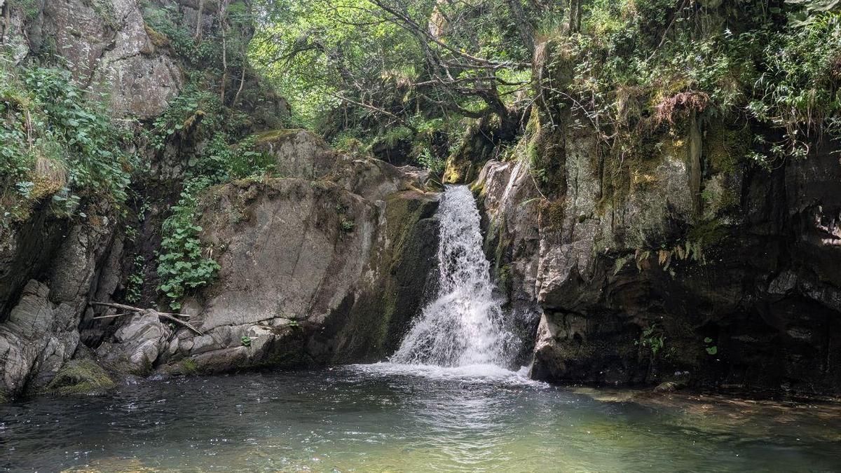Ríos y piscinas naturales para congelarse este verano en la provincia de León: desde el río Omaña hasta el Curueño
