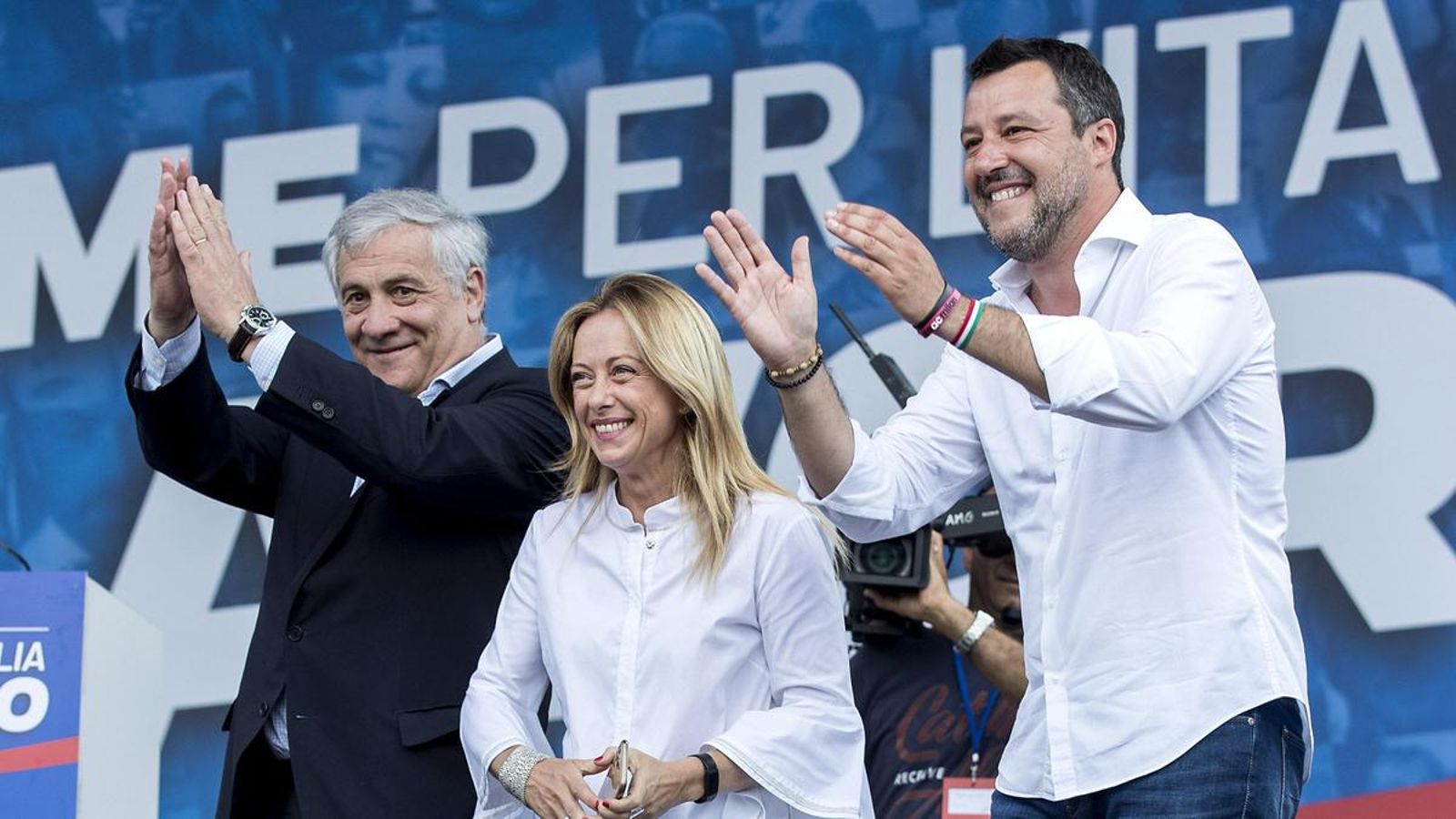 Giorgia Meloni, en el centro