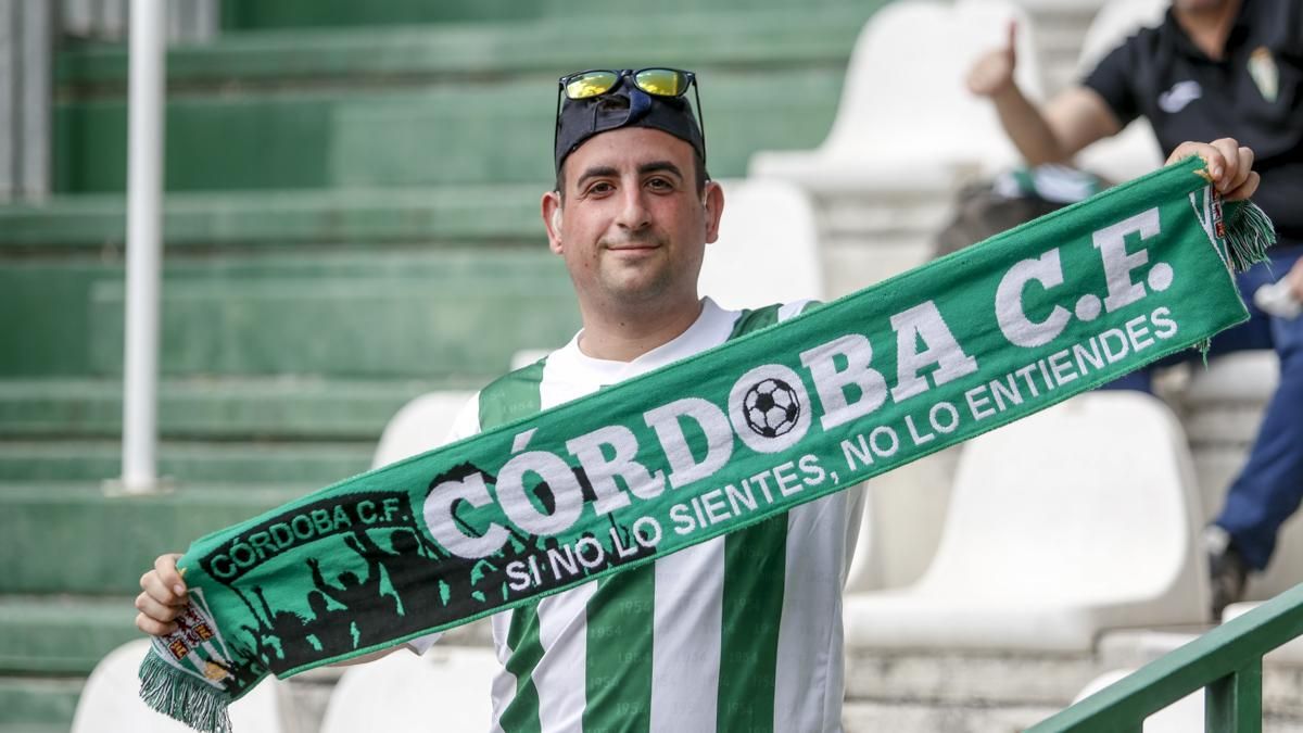 Grada Blanquiverde del Córdoba CF - Real Sociedad B