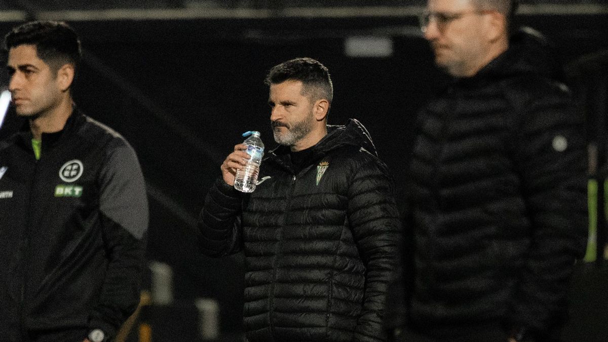 Iván Ania, tras la derrota en Ceuta: "Hemos desaprovechado esta oportunidad"