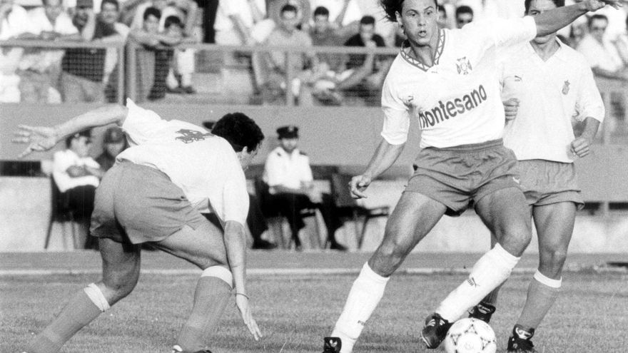 En un amistoso ante la UD Las Palmas en el Francisco Peraza.