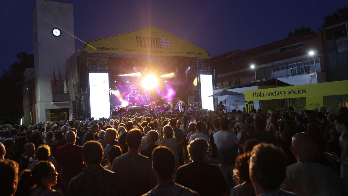 Un momento del concierto de Jordi Évole en el FIC.