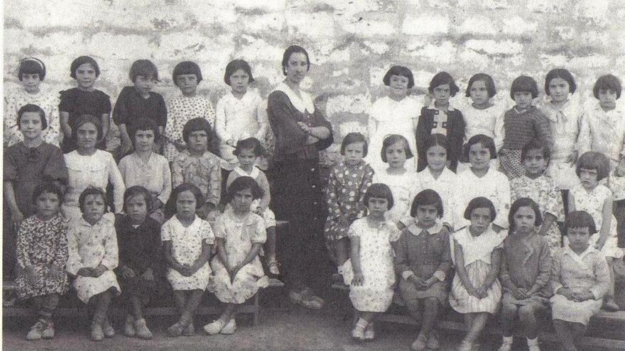 La dedicación a sus 'labores' o el borrado de sus nombres: la invisibilización de las mujeres asesinadas en la Guerra Civil