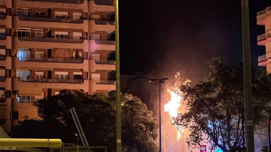 Una deflagración por una fuga de gas en el metro de Plaça de Sants de Barcelona deja dos heridos graves