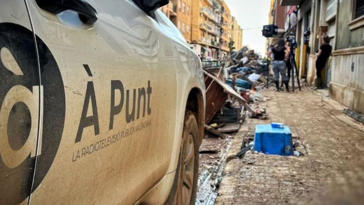 Miedo entre los trabajadores de À Punt a que la nueva Relación de Puestos de Trabajo se utilice para "purgar" a periodistas críticos