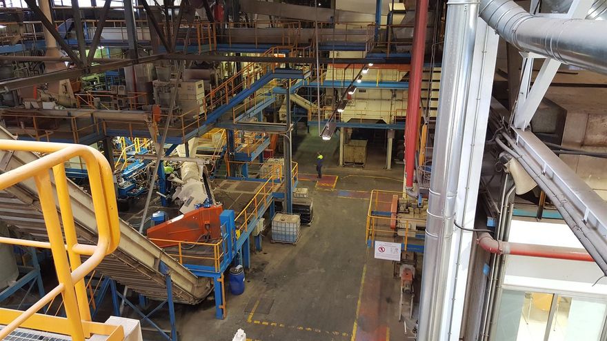 El negocio industrial cae un 2,2% en Galicia durante el mes de julio, cinco veces menos que la media nacional