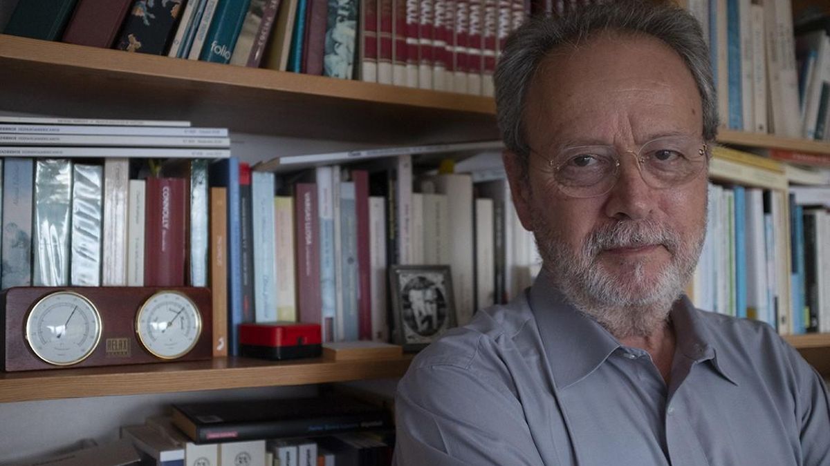 Andrés Sánchez Robayna.