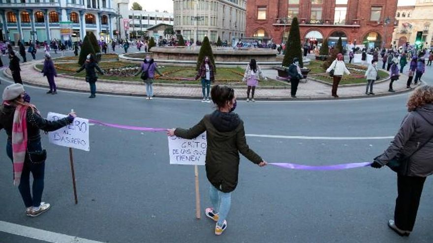 Campillo / ICAL. Concentración en León con motivo del 8M
