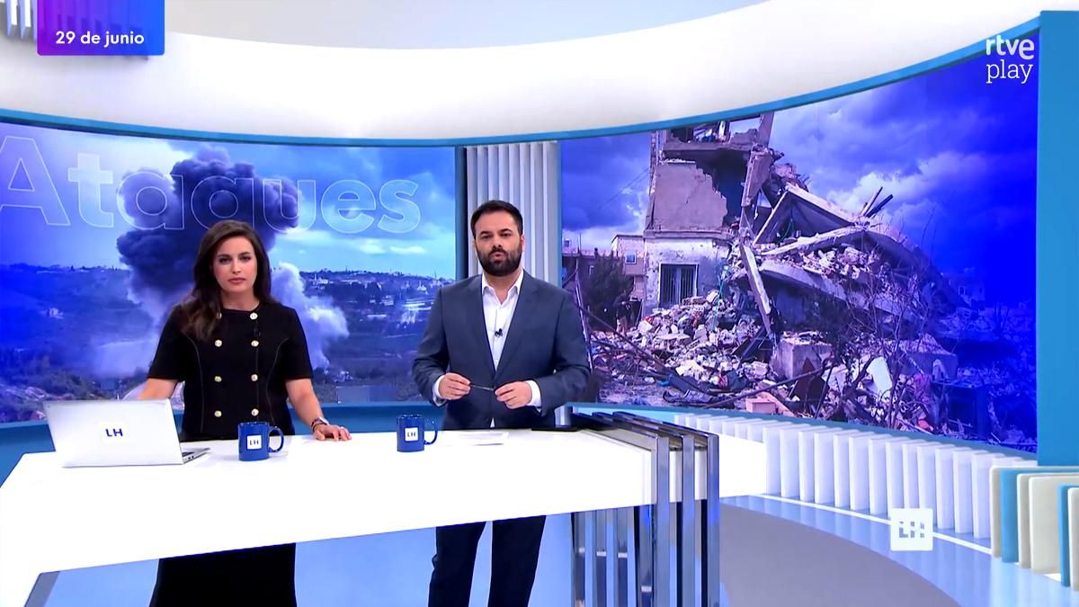 Aida Bao y Alex Barreiro en 'La hora de La 1'