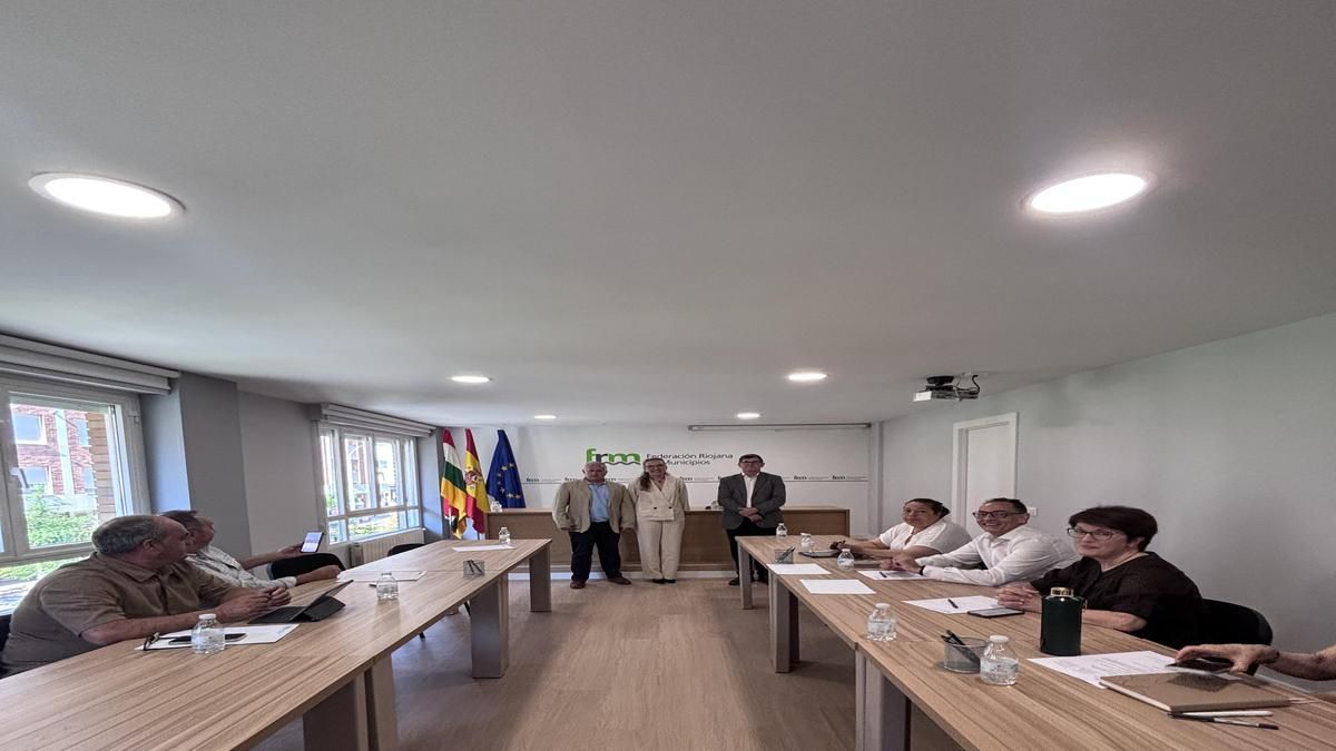 Ayudas para implantar puntos de recarga de vehículos eléctricos en pueblos pequeños de La Rioja