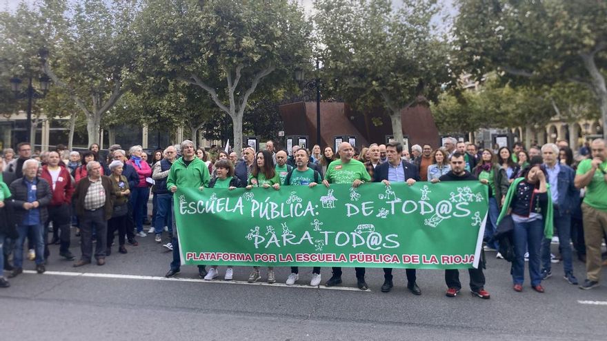 La Escuela Pública sigue en la calle: "Gracias a las movilizaciones, poco a poco y tarde, se han conseguido mejoras pero no es suficiente"