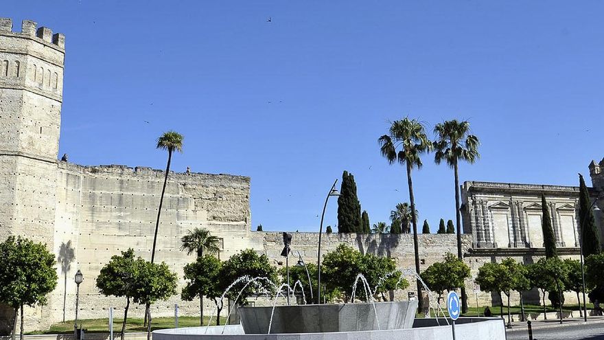 El alcázar de esta ciudad tuvo 12 torres y es considerado el edificio almohade más antiguo conservado de la península