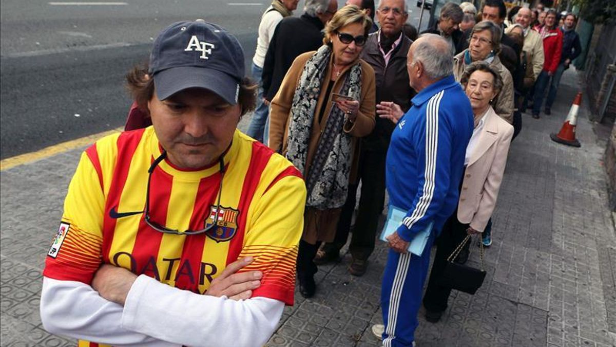 Colas para votar el 9-N