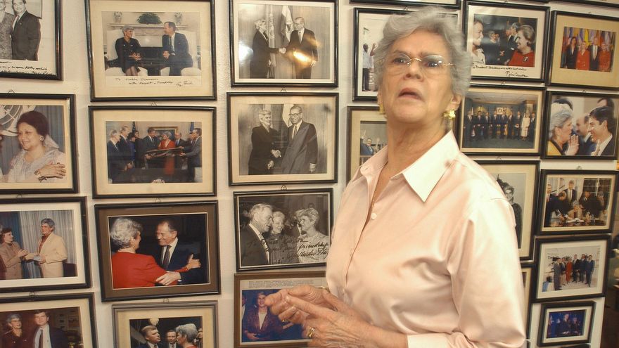 Santos recuerda a Violeta Chamorro por defender la libertad y la democracia en su país