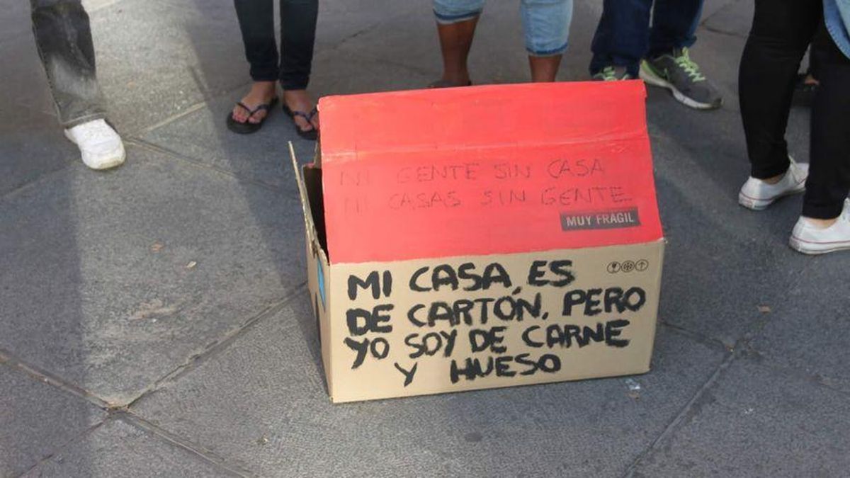 Imagen de archivo de una acción de protesta en favor de las personas sin hogar.