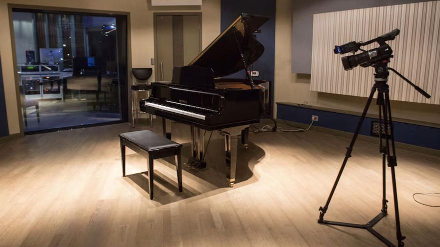 Un piano a US$15.000: una venta fake de equipos de sonido y grabación revela el desmantelamiento de Tecnópolis