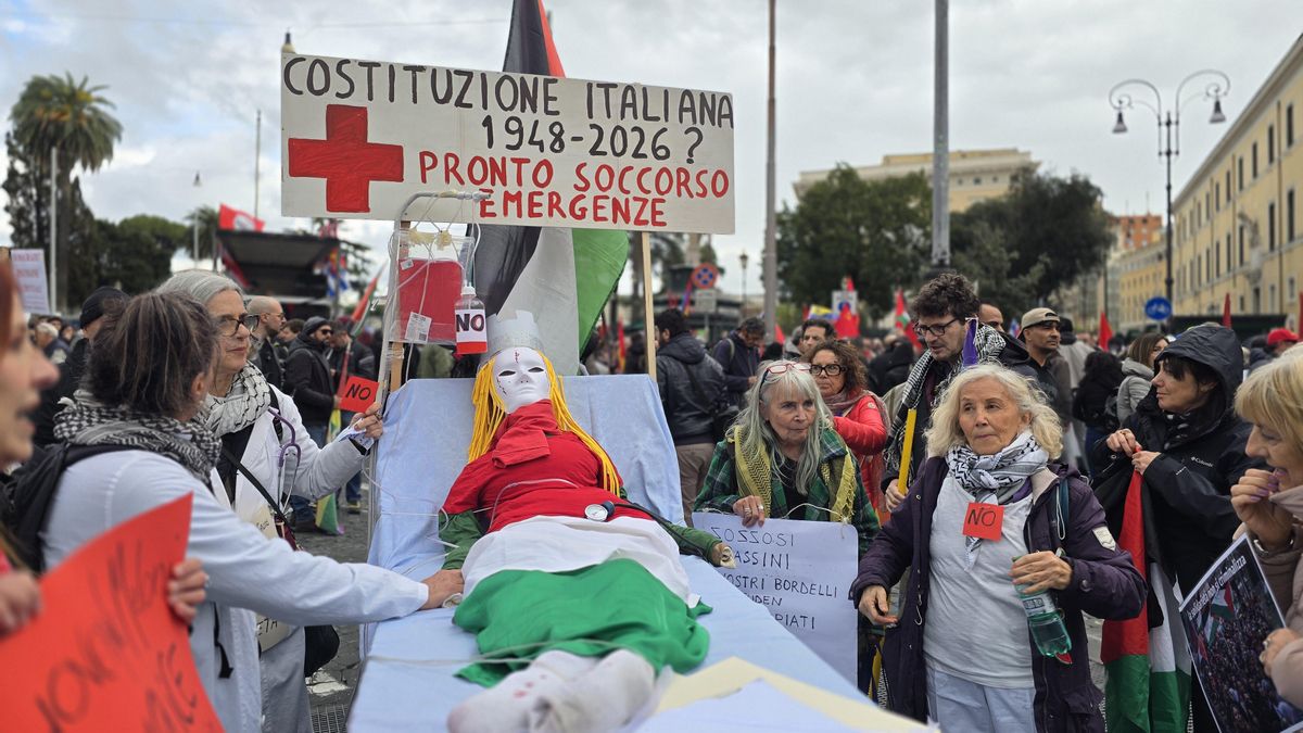 Una escena de la manifestación para pedir el "no" a la reforma judicial el 14 de marzo en Roma.