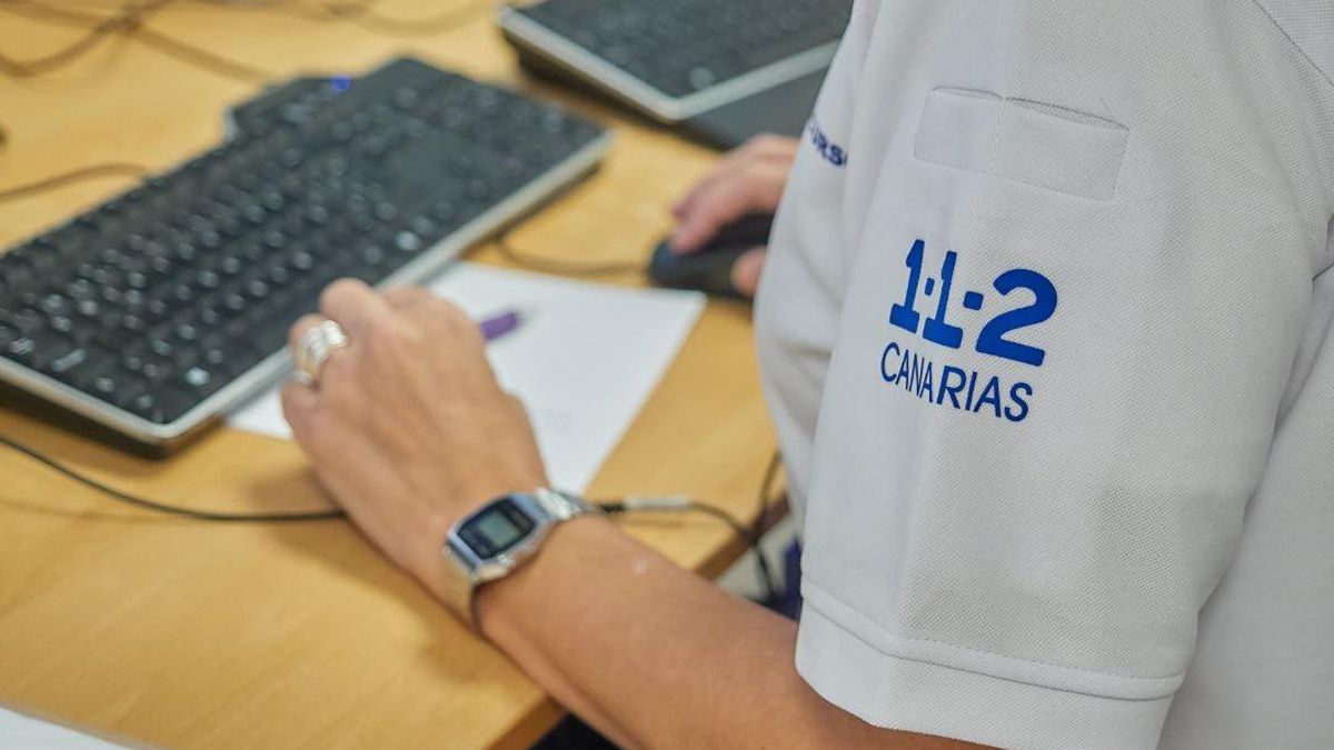 Dos heridos, uno de ellos grave, tras el impacto de un coche contra una ladera en Gran Canaria