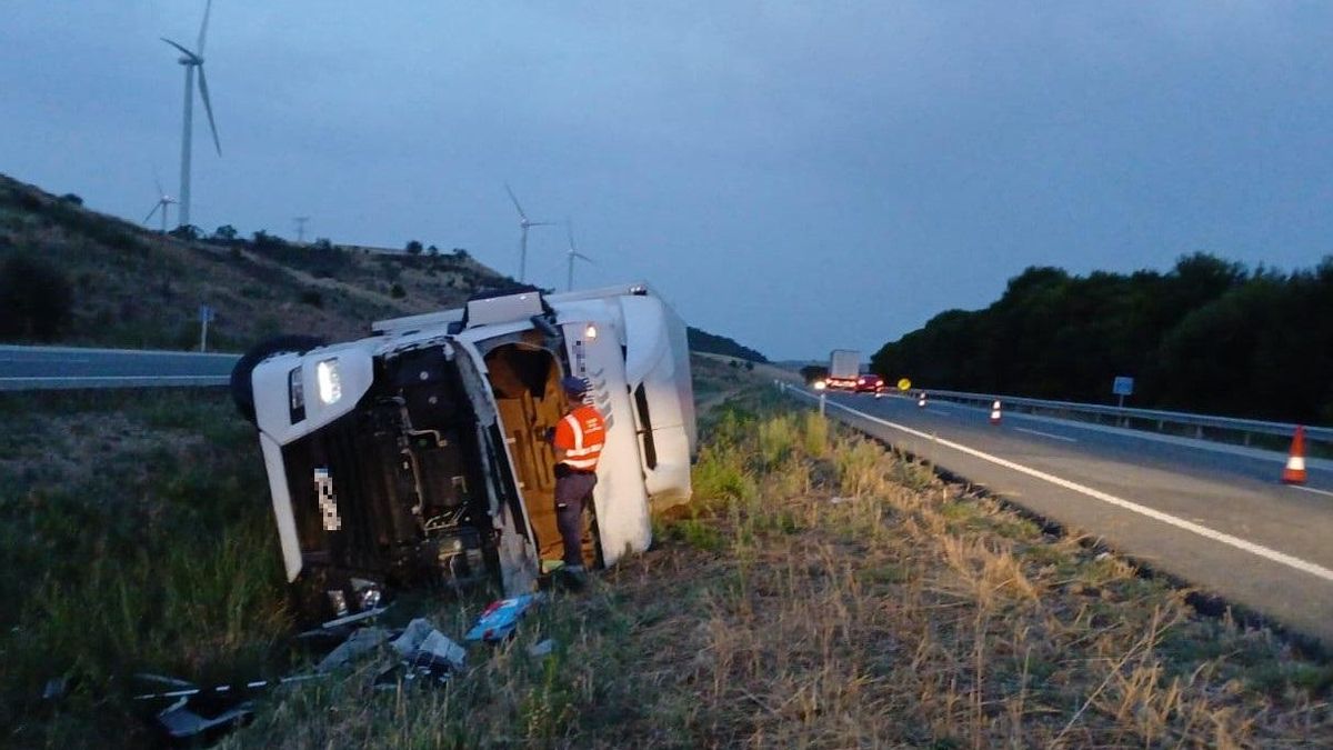 Muere un camionero de 38 años tras sufrir un accidente de tráfico en la localidad navarra de Olite