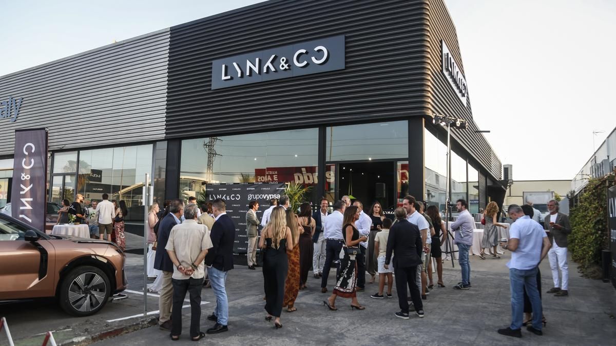 Inauguración del nuevo concesionario de Lynk & Co del grupo Vypsa