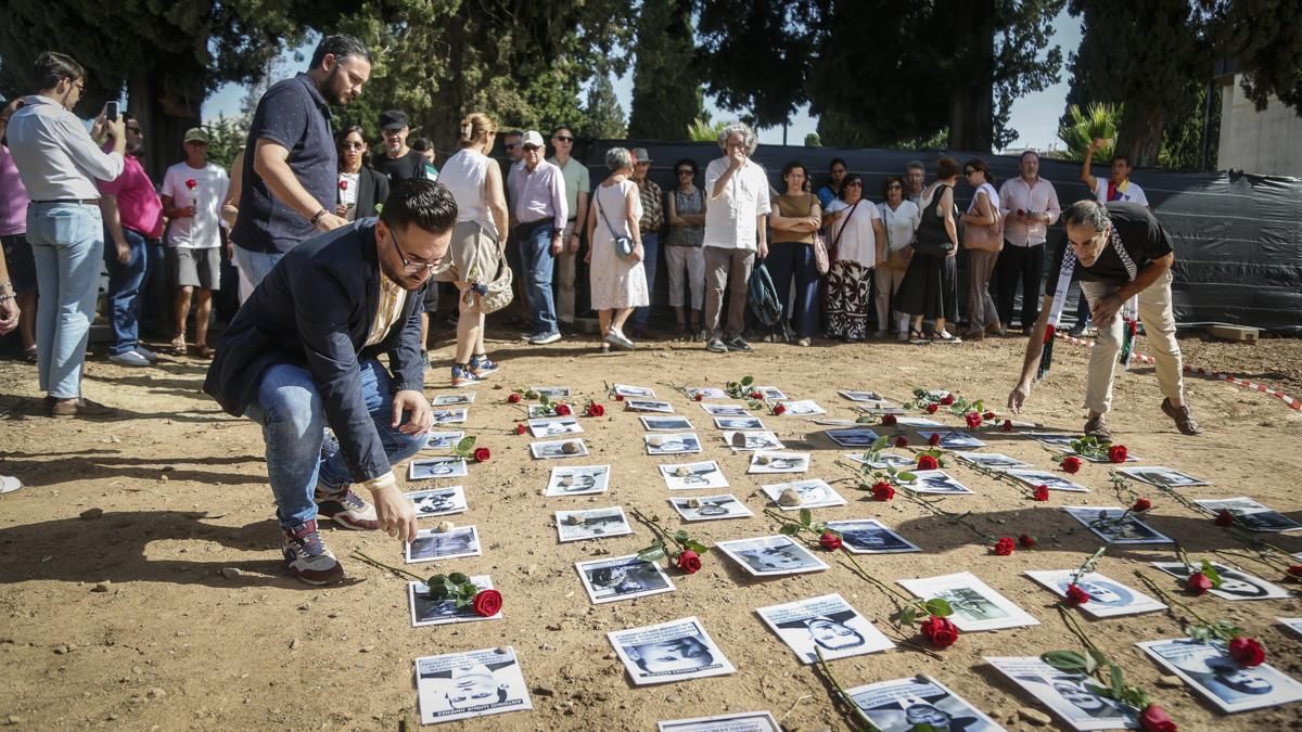 Acto por el Día de las Víctimas del Franquismo en el Cementerio de la Salud