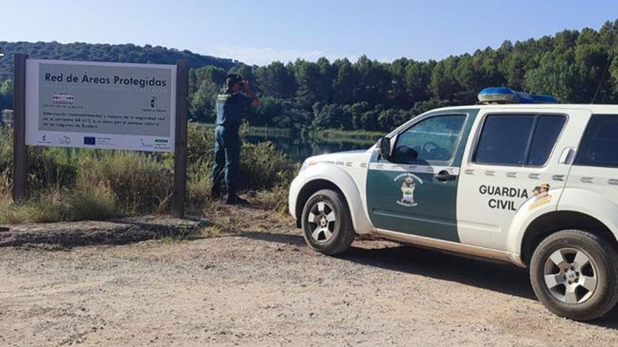 La Guardia Civil rescata a una familia que estuvo cinco horas perdida en el Parque de las Lagunas de Ruidera