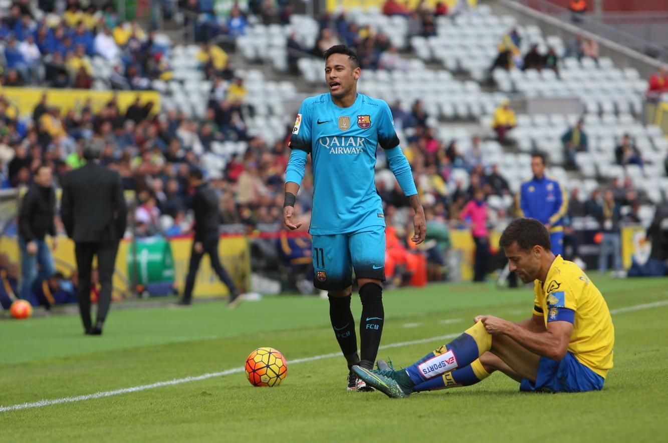 Imágenes del partido entre la UD Las Palmas y el FC Barcelona en el Estadio de Gran Canaria. (Alejandro Ramos).