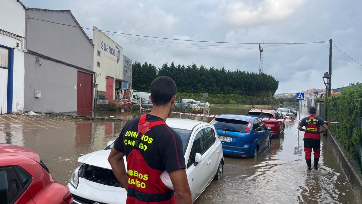 El 112 gestiona 95 incidencias por las intensas lluvias en el litoral, en especial en el arco de la Bahía
