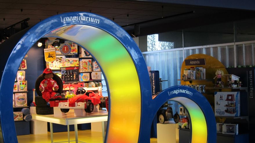 Poly, Toys 'R' Us o Imaginarium: el ocaso de las tiendas de juguetes