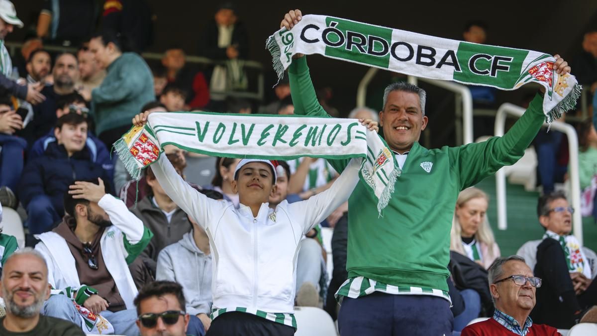 Grada Blanquiverde del Córdoba CF - SD Eibar