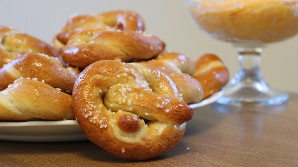 Así nació el pretzel, el pan que es símbolo del Oktoberfest y de la cultura alemana