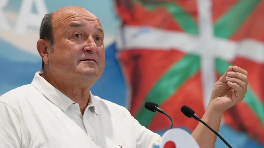 El PNV confirma que Feijóo se reunió con Ortuzar e insiste en su 'no' a la investidura del líder del PP