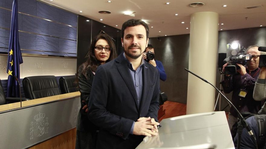 Garzón, dispuesto a volver a "mediar" para que PSOE y Podemos vuelvan a hablar después del viernes