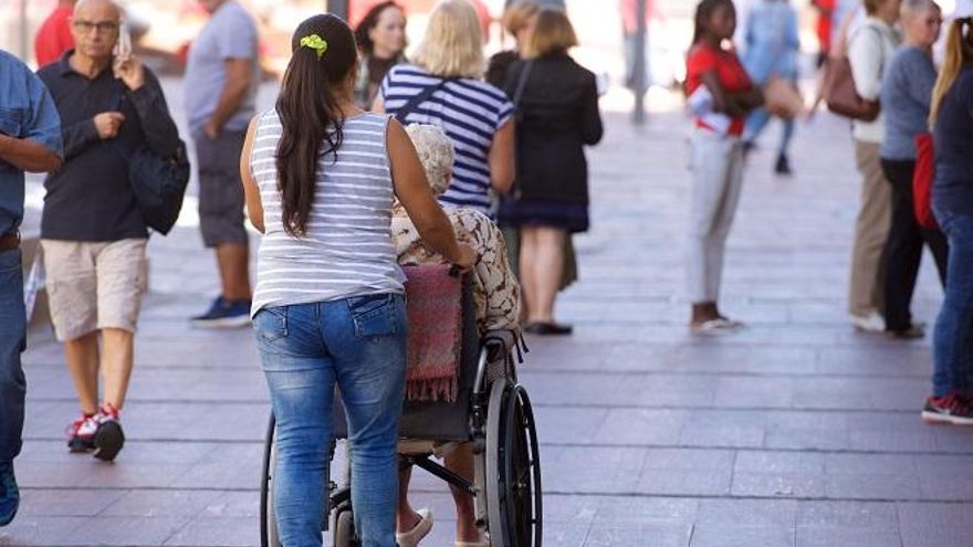 ¿Quién cuida al cuidador?: Unate y Fundación PEM ponen en marcha la Escuela de Cuidados