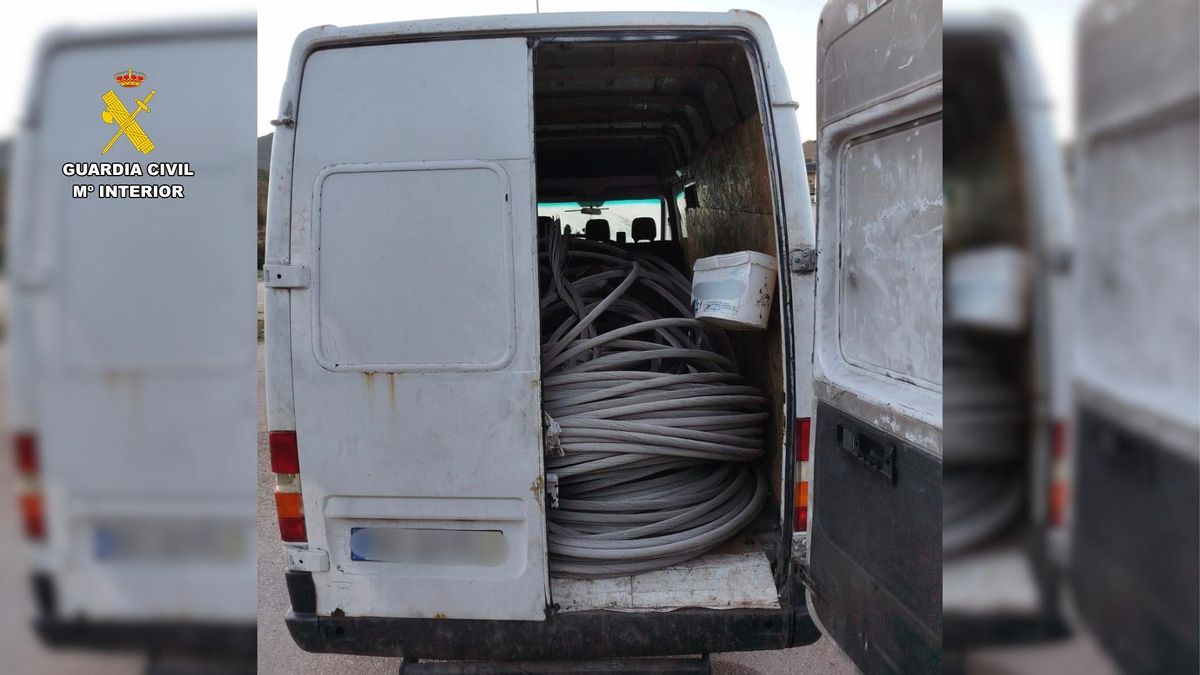 Cableado robado y que iba dentro de una furgoneta