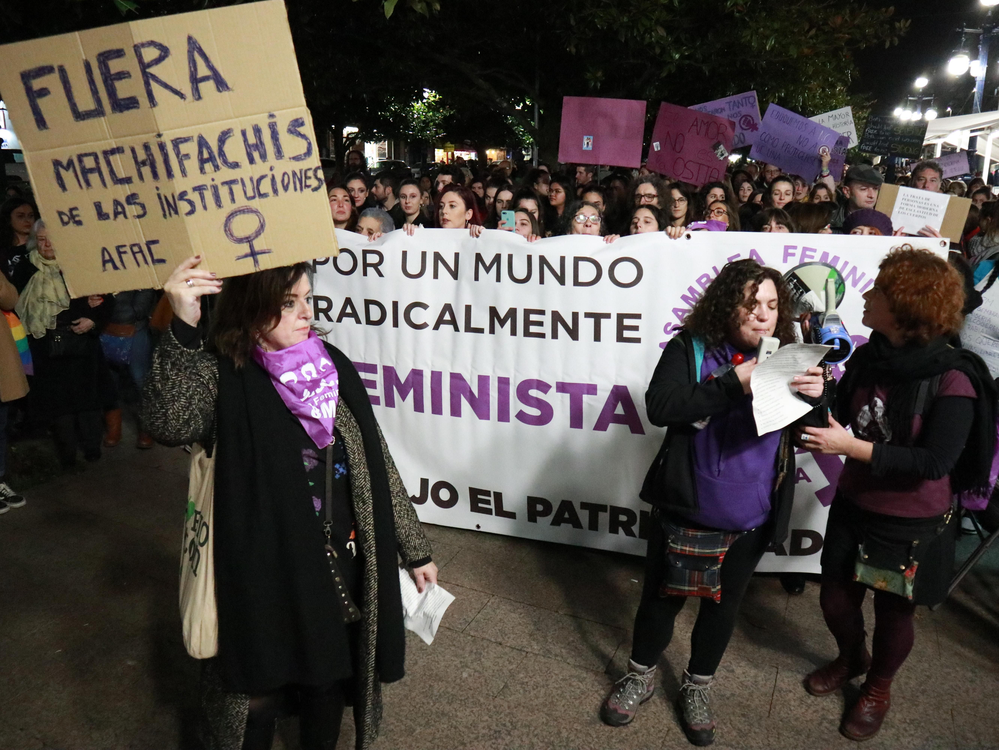 Las portavoces han acusado a la ultraderecha de ''negar, minimizar y ocultar'' la violencia de género