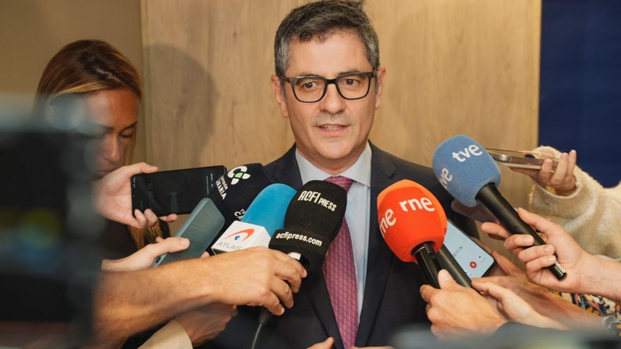 El juez Peinado rechaza que Bolaños declare por escrito en el caso contra Begoña Gómez