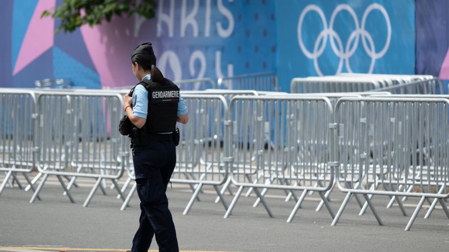 Invisibilización de los más precarios y máxima seguridad: los Juegos ponen a prueba el modelo de ciudad de París
