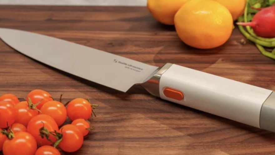 Así funciona el cuchillo ultrasónico que corta como mantequilla gracias a 40.000 vibraciones por segundo