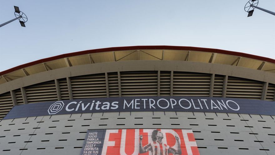Ultras del Atlético increpan a una niña negra que llevaba una camiseta de Vinícius