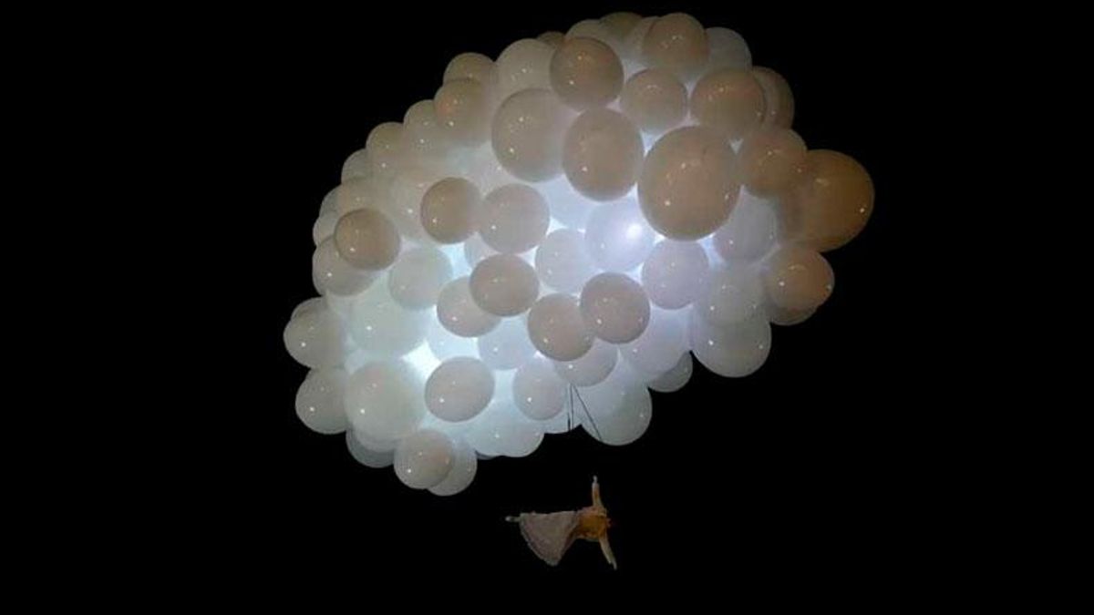 La Corredera se convierte este fin de semana en un escenario de cuento con dos grandes espectáculos aéreos