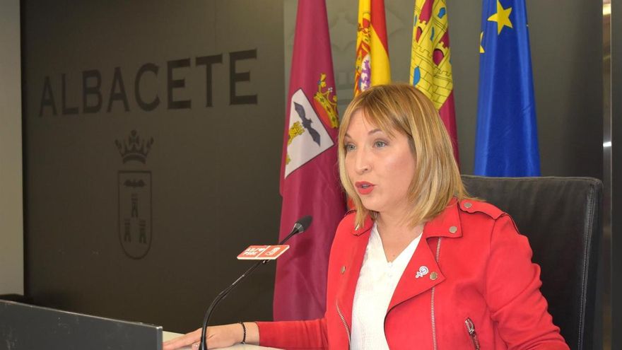 Ferraz tumba a Emilio Sáez como número 1 y fija a Amparo Torres como cabeza de lista del PSOE al Congreso por Albacete