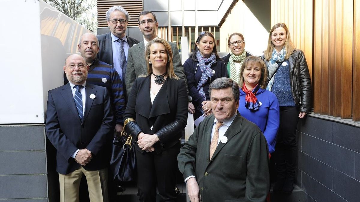 Entre sus reivindicaciones, se encuentran un tiempo mínimo de diez minutos por paciente.