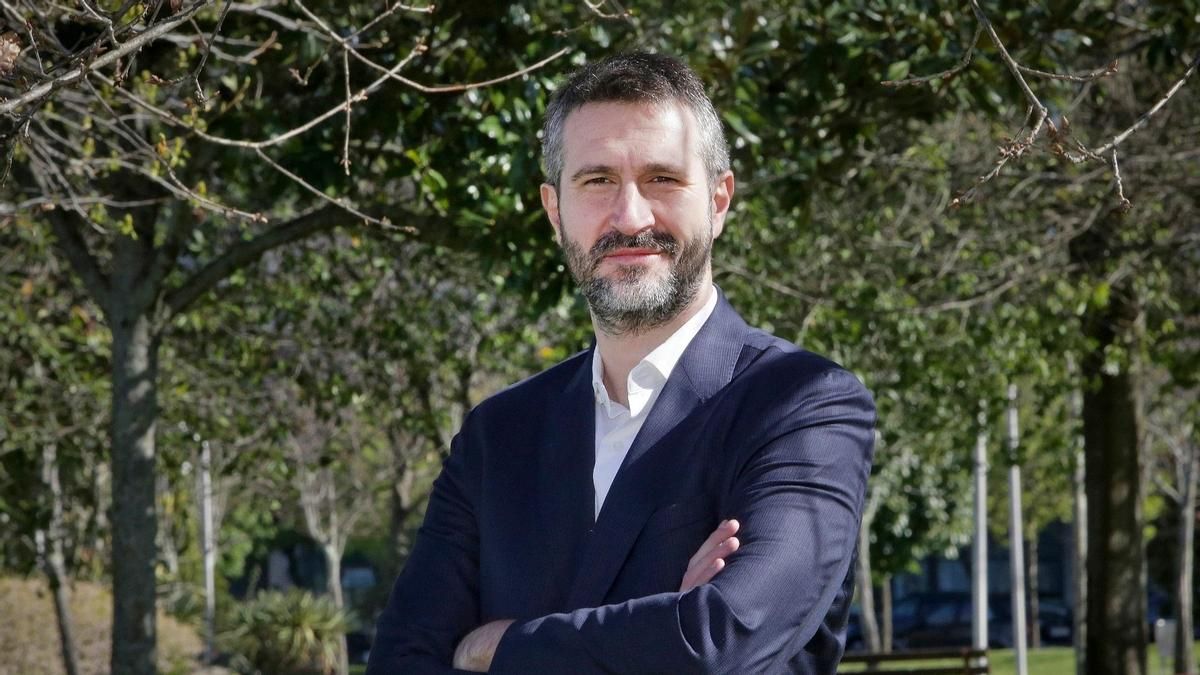 El alcalde socialista de Vilagarcía denuncia una "violenta agresión" en la calle al grito de "rojo de mierda"