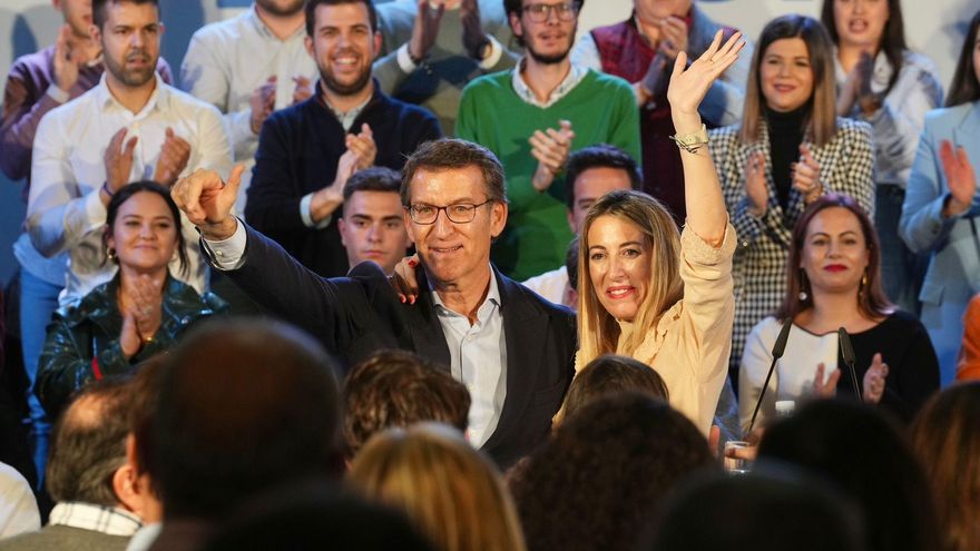 Feijoo en el  mitin de Badajoz con María Guardiola