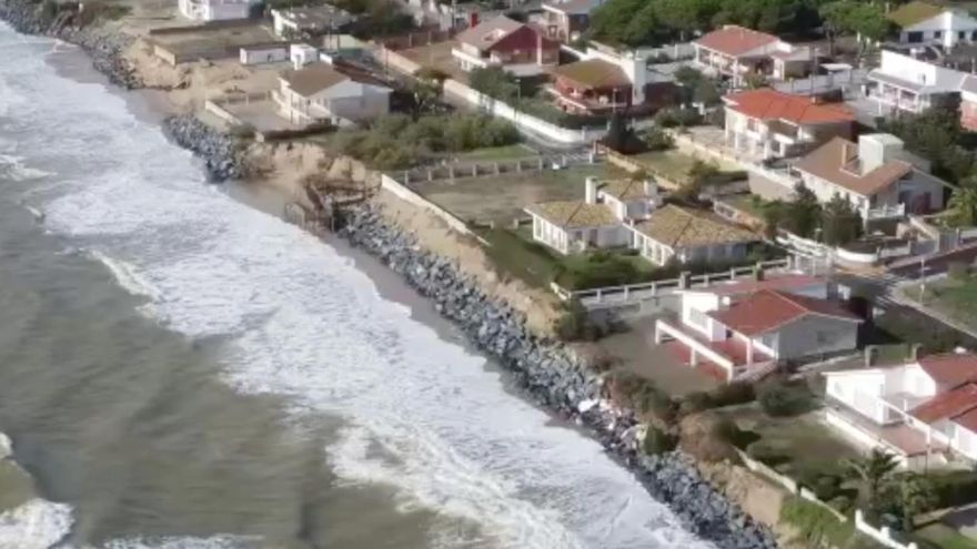 El Portil, la playa sin playa en mitad de la costa de Huelva