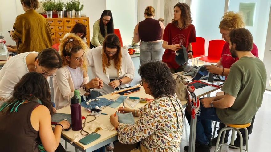 Taller de costura de Proyecto Abraham